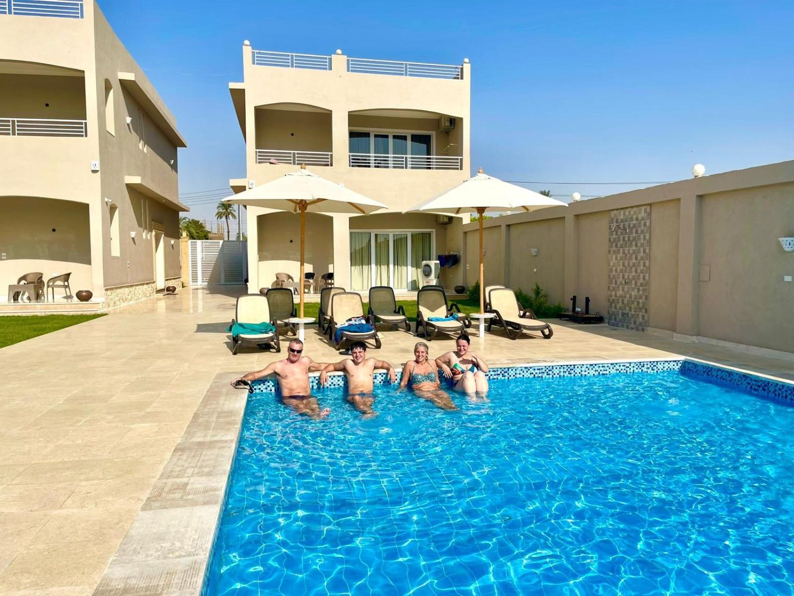 Royal Nile Villas - Pool View Apartment 2 Luxor Eksteriør billede